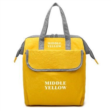 Tas Tote Terisolasi